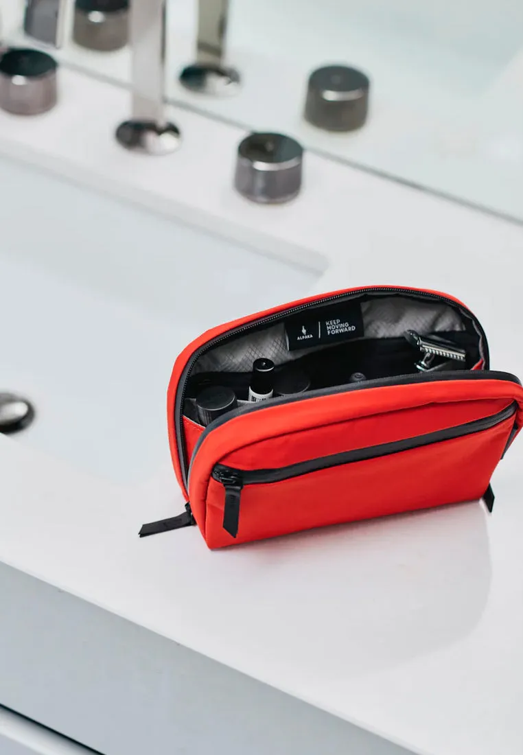 Alpaka Toiletry Bag