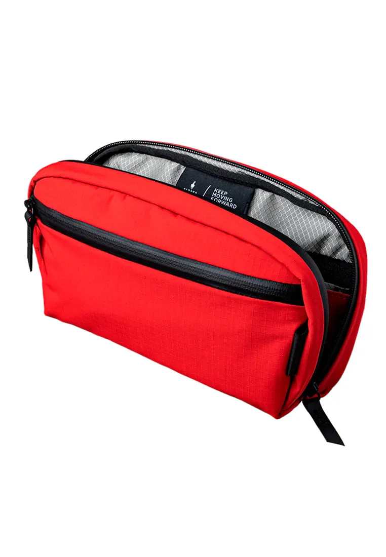 Alpaka Toiletry Bag