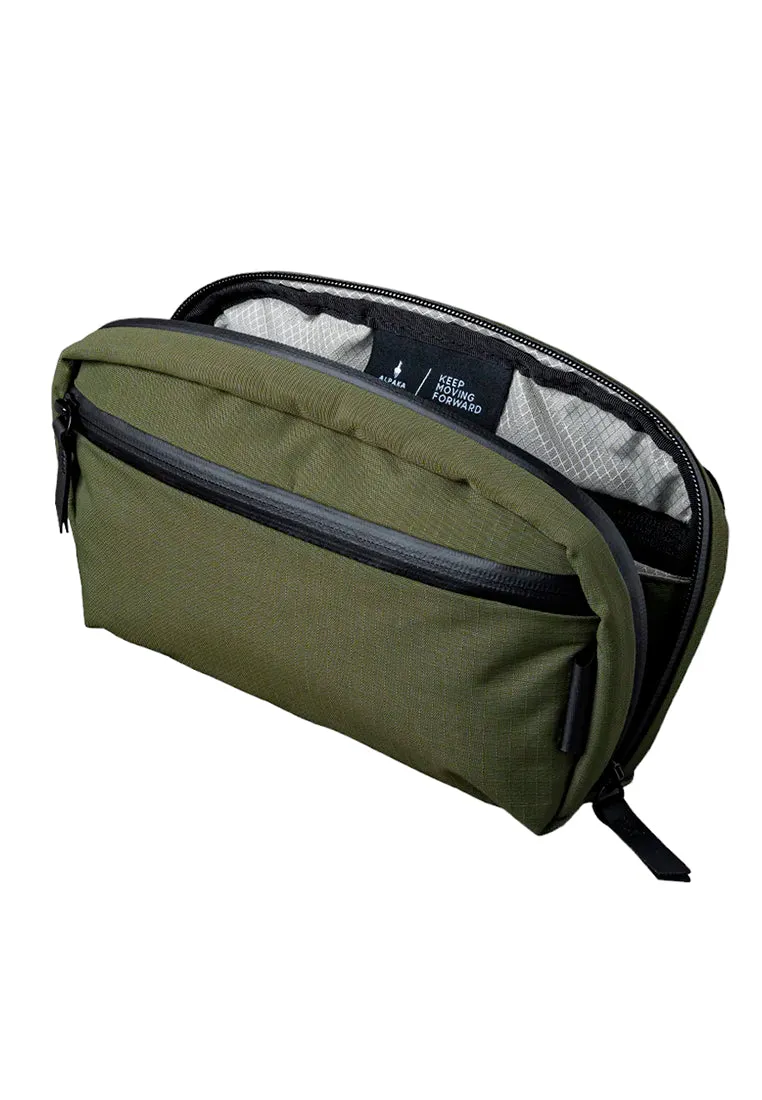 Alpaka Toiletry Bag