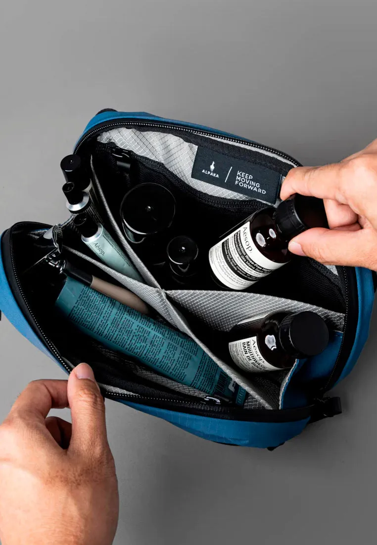 Alpaka Toiletry Bag