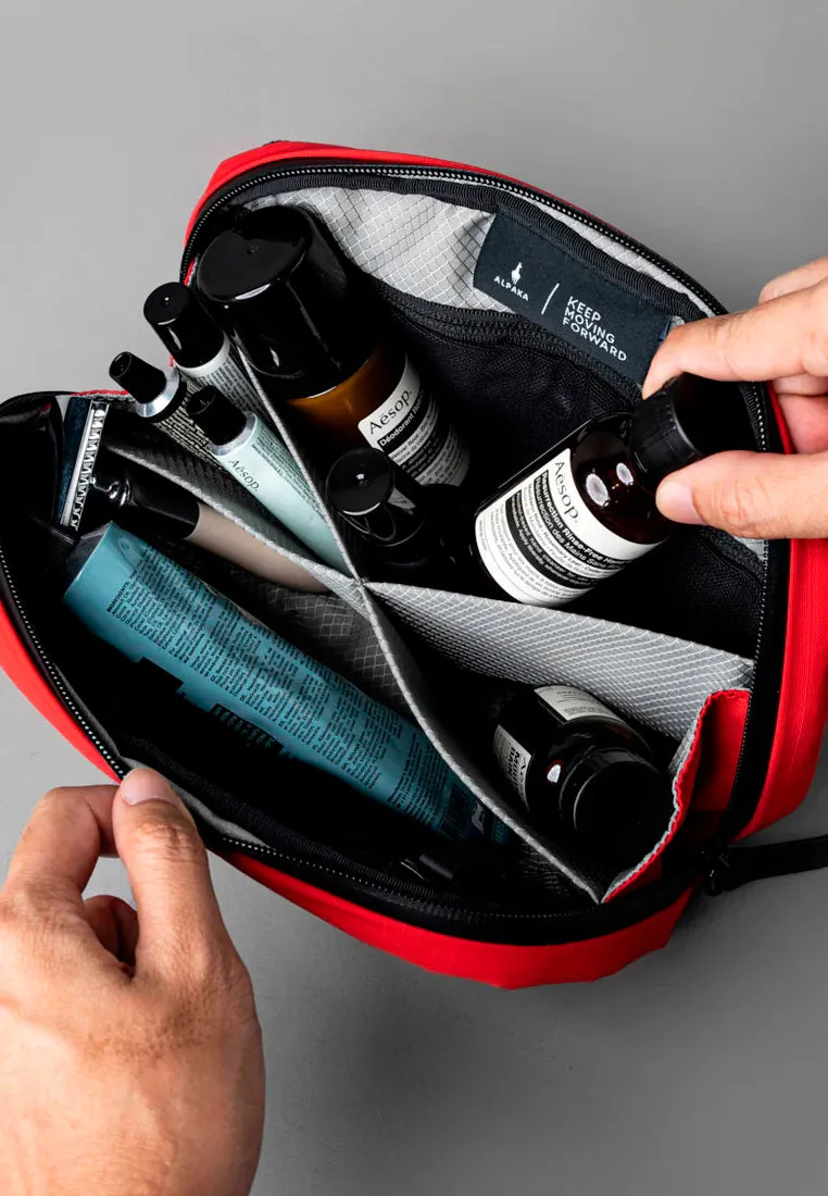 Alpaka Toiletry Bag