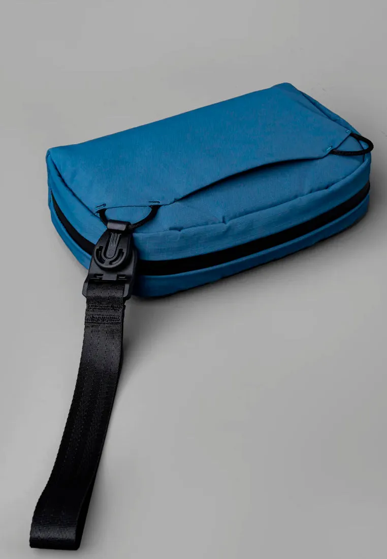 Alpaka Toiletry Bag