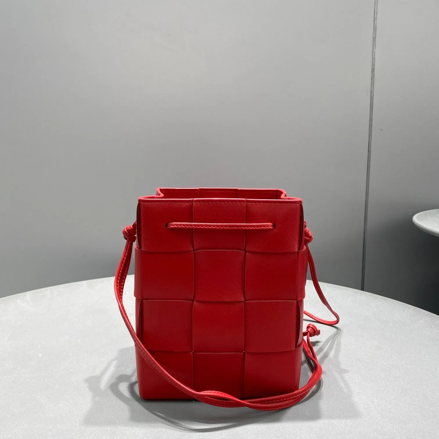 BV Mini Cassette Bucket Bag Red, For Women, Bags 5.5in/14cm 680217VCQC46358