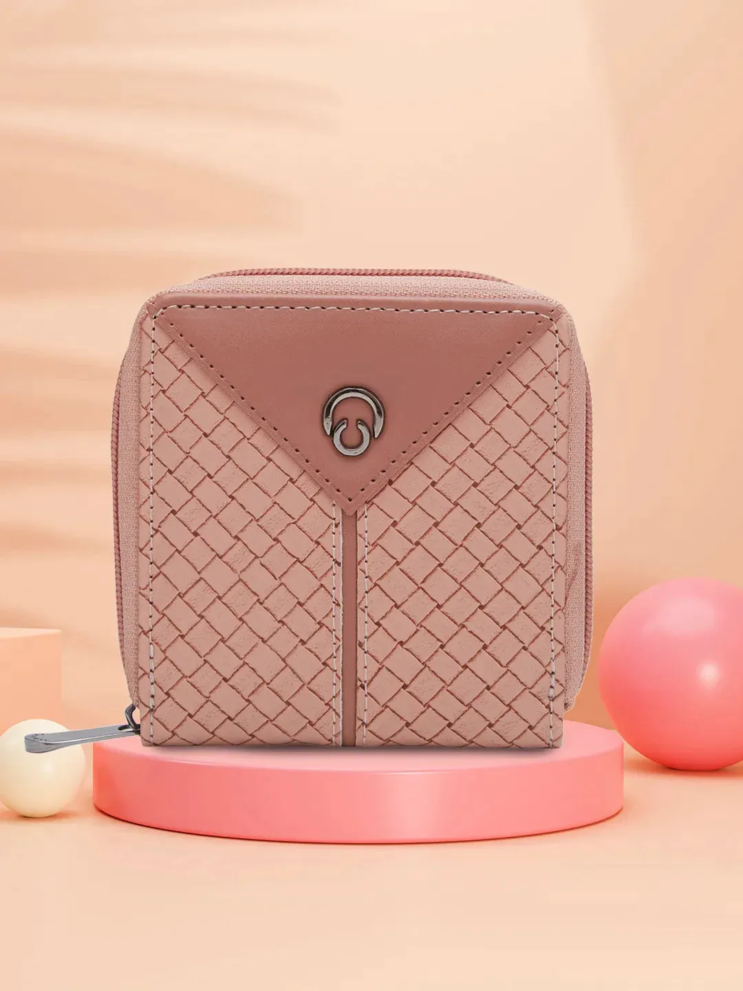 Caprese Arlisa Wallet Small Pink