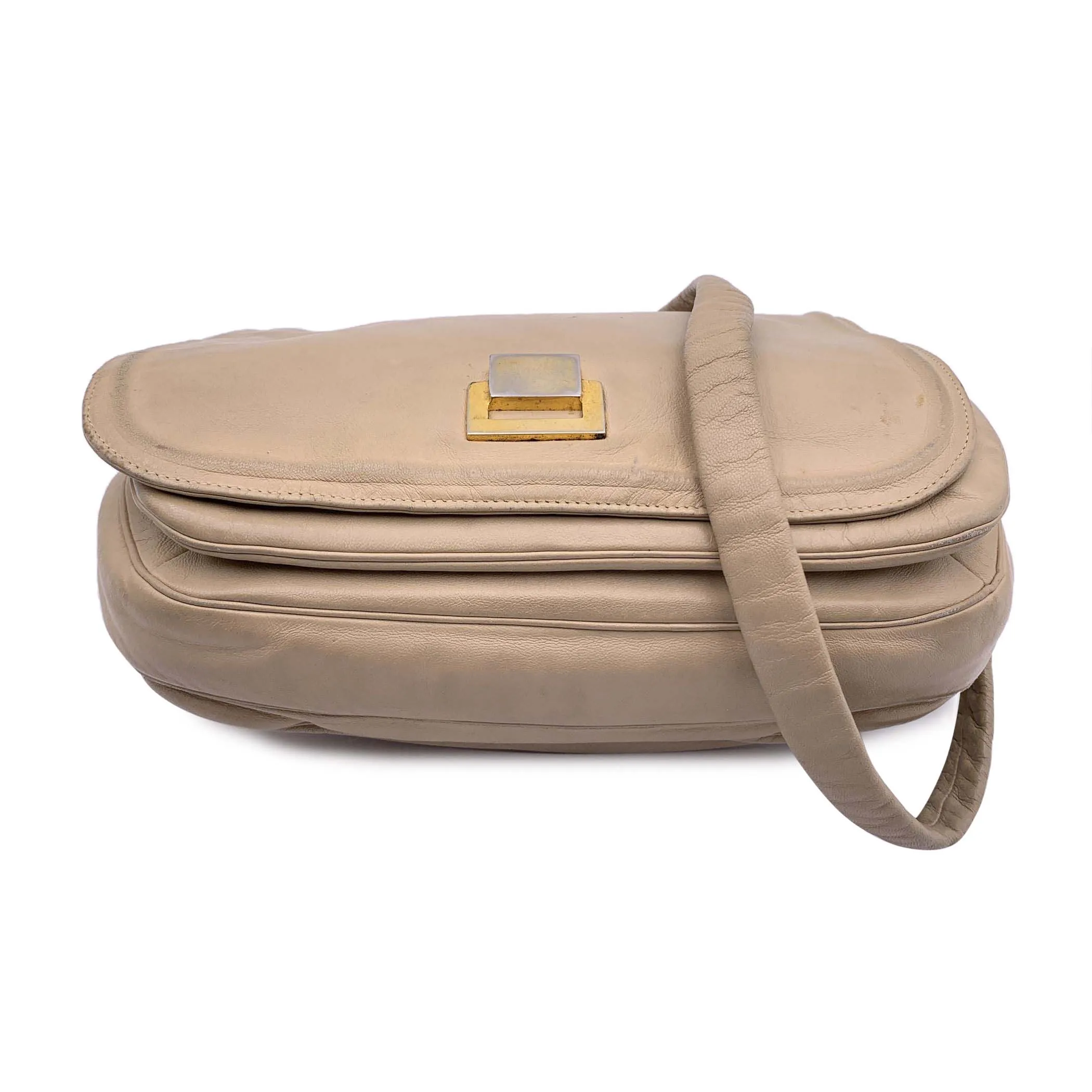 Fendi Vintage Beige Smooth Leather Shoulder Flap Bag