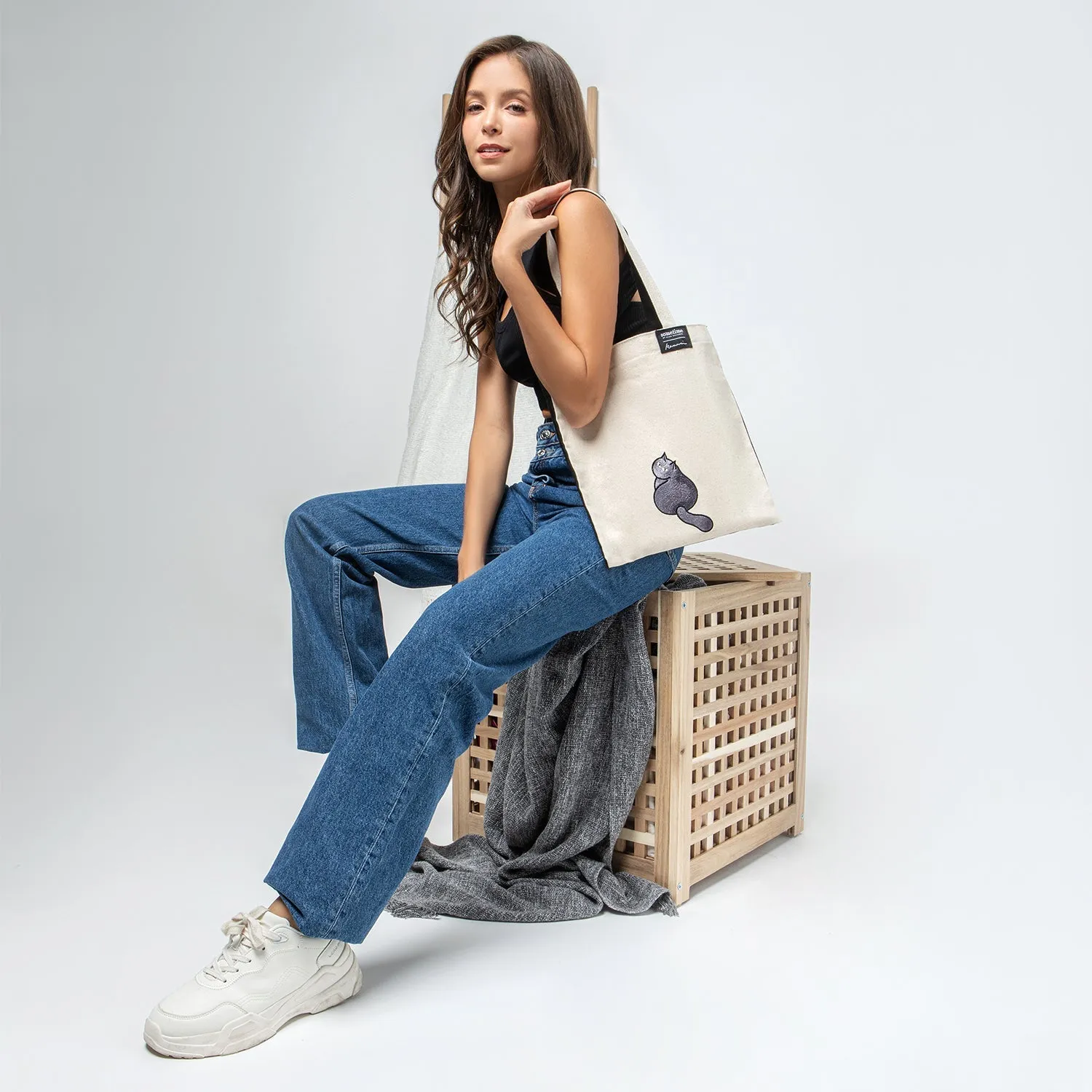 Furry Tote 36 - Beige