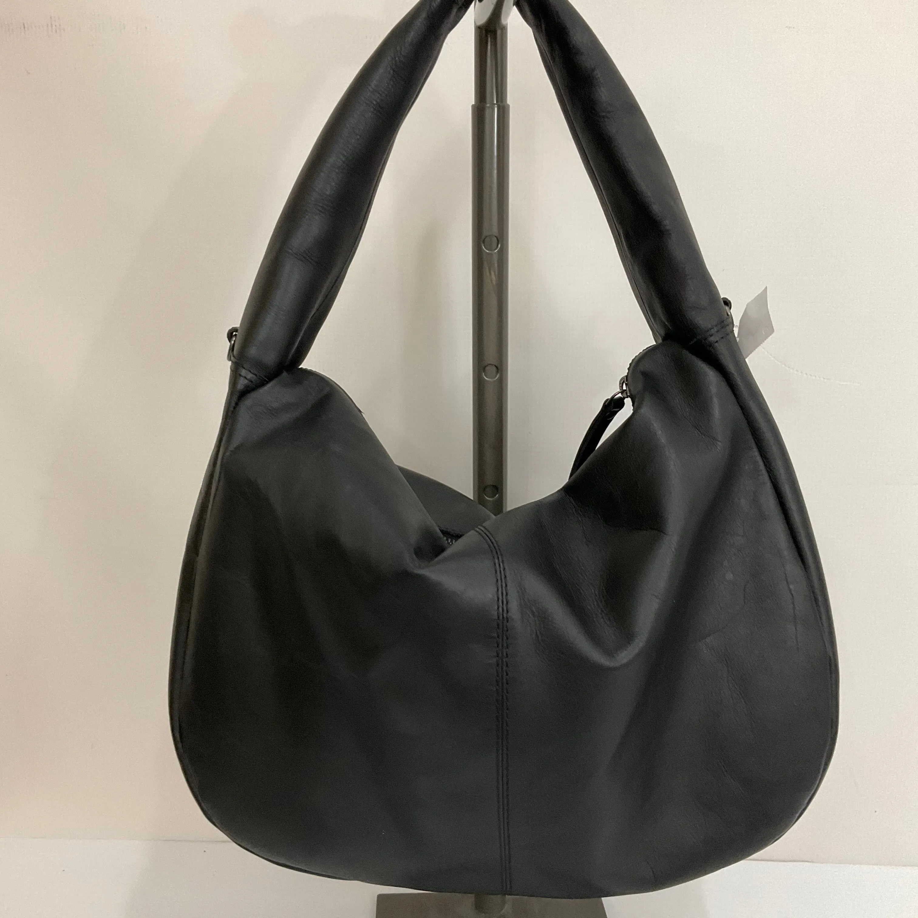 Handbag By Cma, Size: Medium