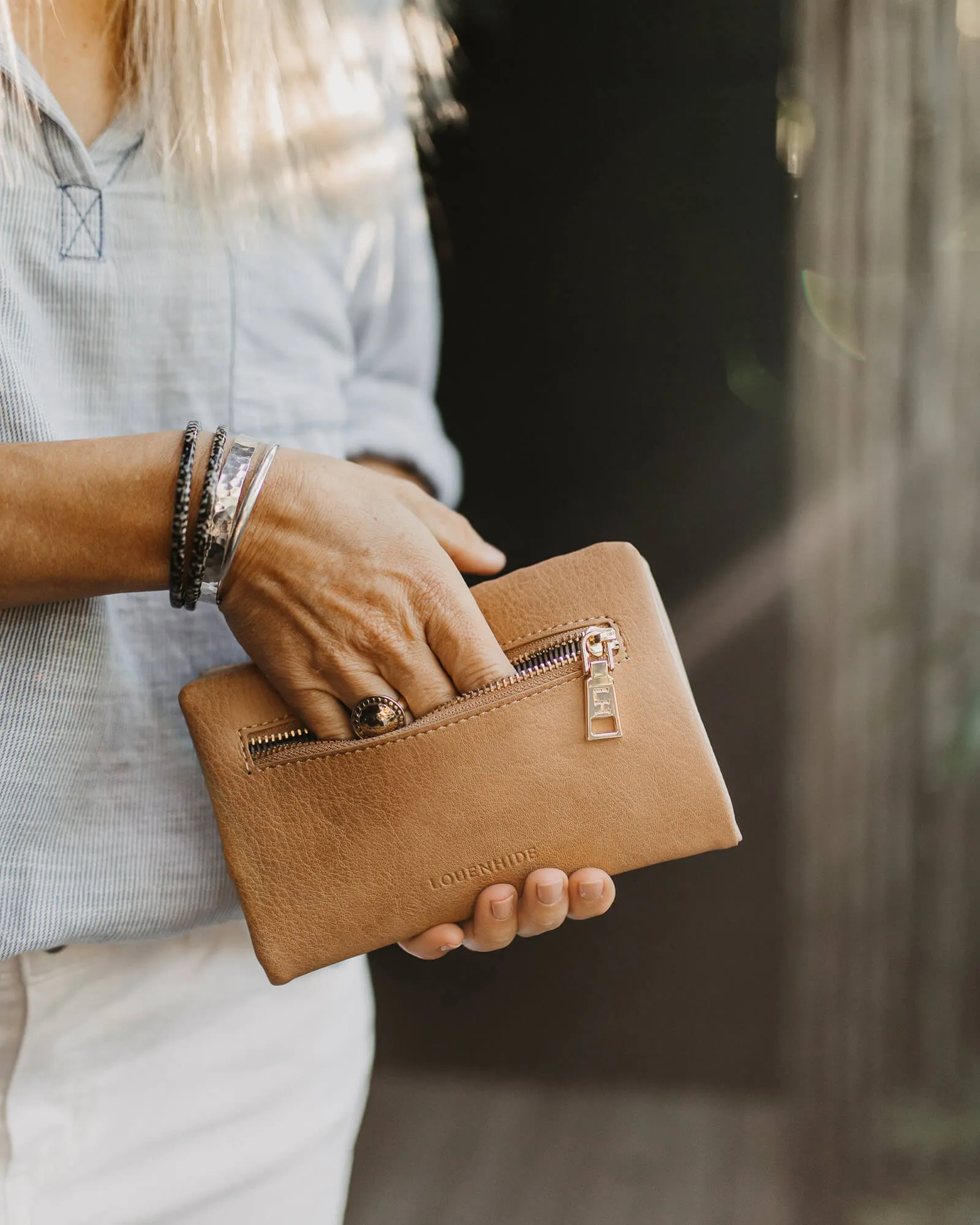 Louenhide - Bailey Wallet Camel