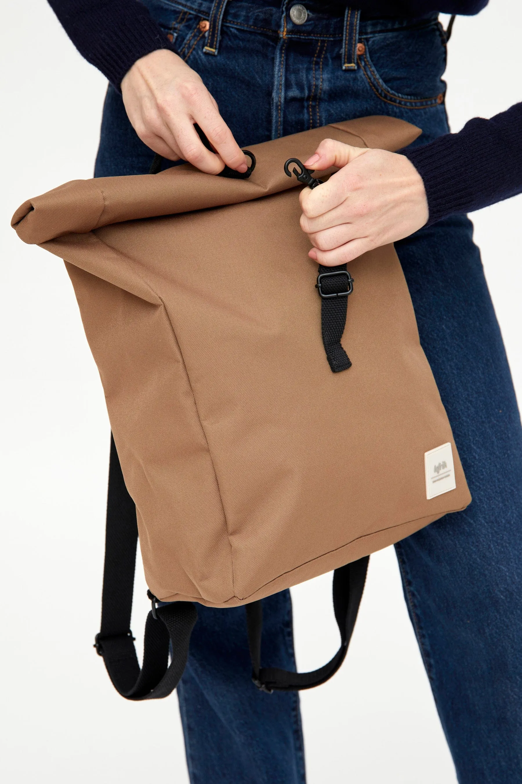 Roll Mini Backpack Camel