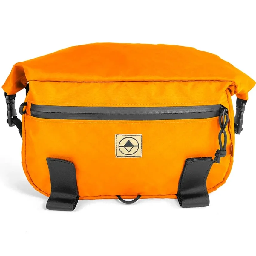 Roll-Top Trunk Bag